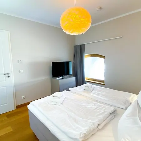 Appartement Moderne Mit Balkon, Hochwertig