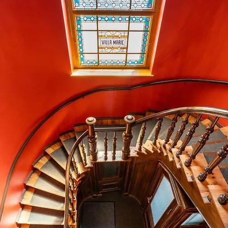 Moderne Mit Balkon, Hochwertig Διαμέρισμα *